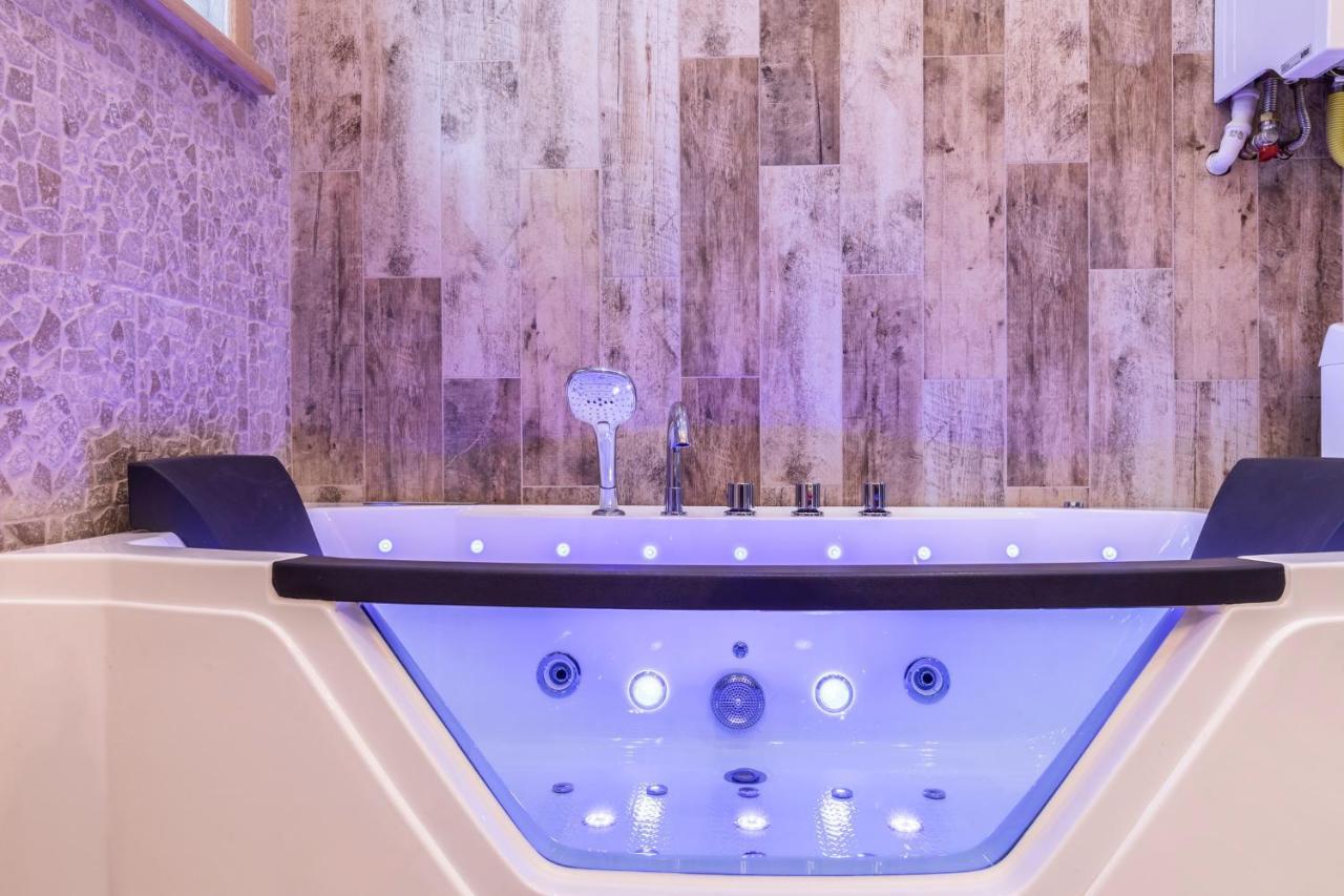 Bunia W Zakopanem Z Jacuzzi Leilighet Eksteriør bilde